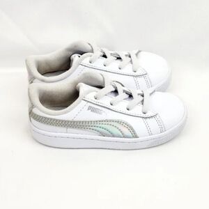 Puma white toddler sneakers Size 8C